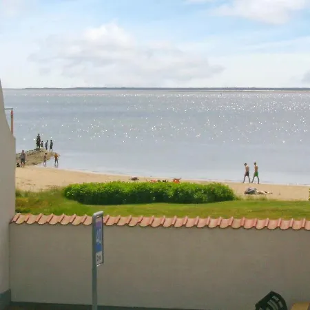 Beautiful Holiday In Near Sea * אסביירג